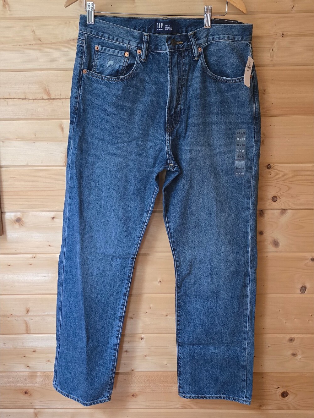 NWT! GAP, Men's Original Straight Denim Jeans, Medium Wash, Size 32 × 30